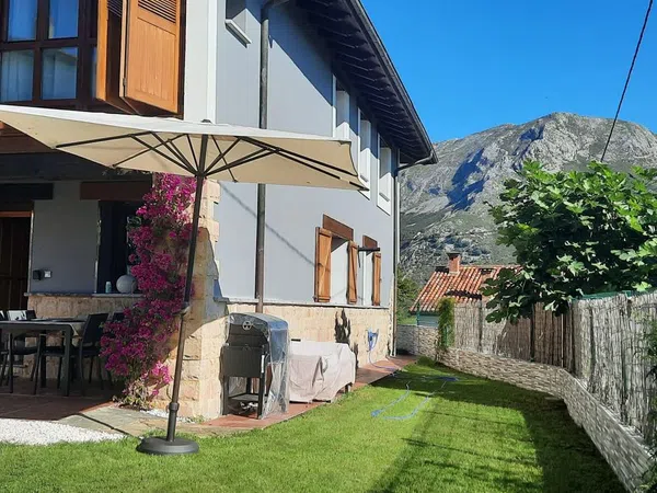 Casa o chalet independiente en Lg la llosa de casenti s/n - Foto 1