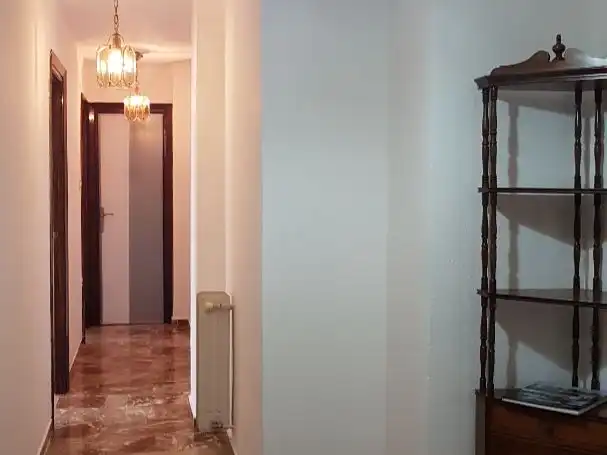 Piso en  Avenida Pablo Picasso 28 - Foto 5