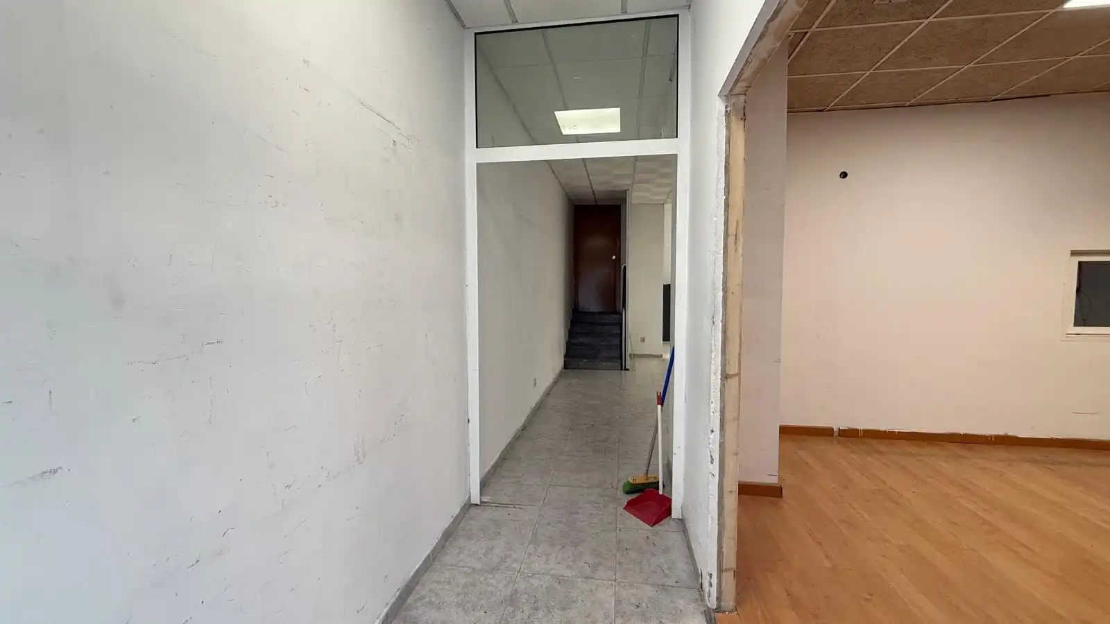 Local comercial en Badalona - Foto 4