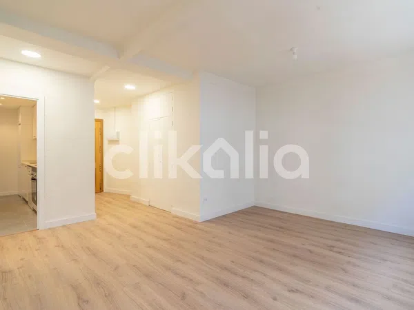 Piso en calle de l'Orient - Foto 3