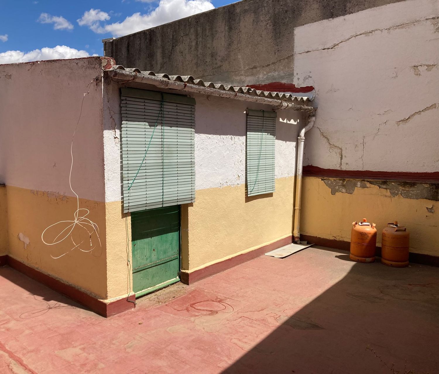 Edificio de uso mixto en Simancas - Foto 13