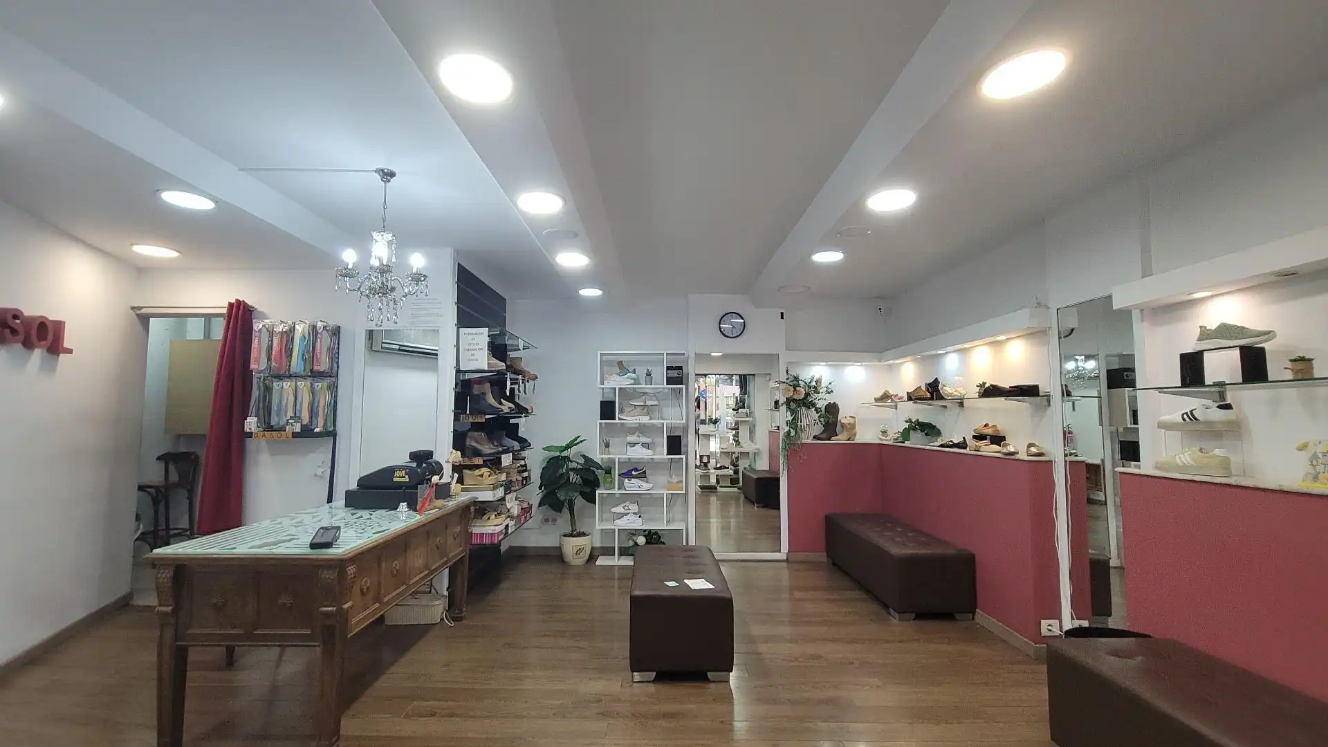 Local comercial en  Calle L'Hospitalet de Llobregat - Foto 4