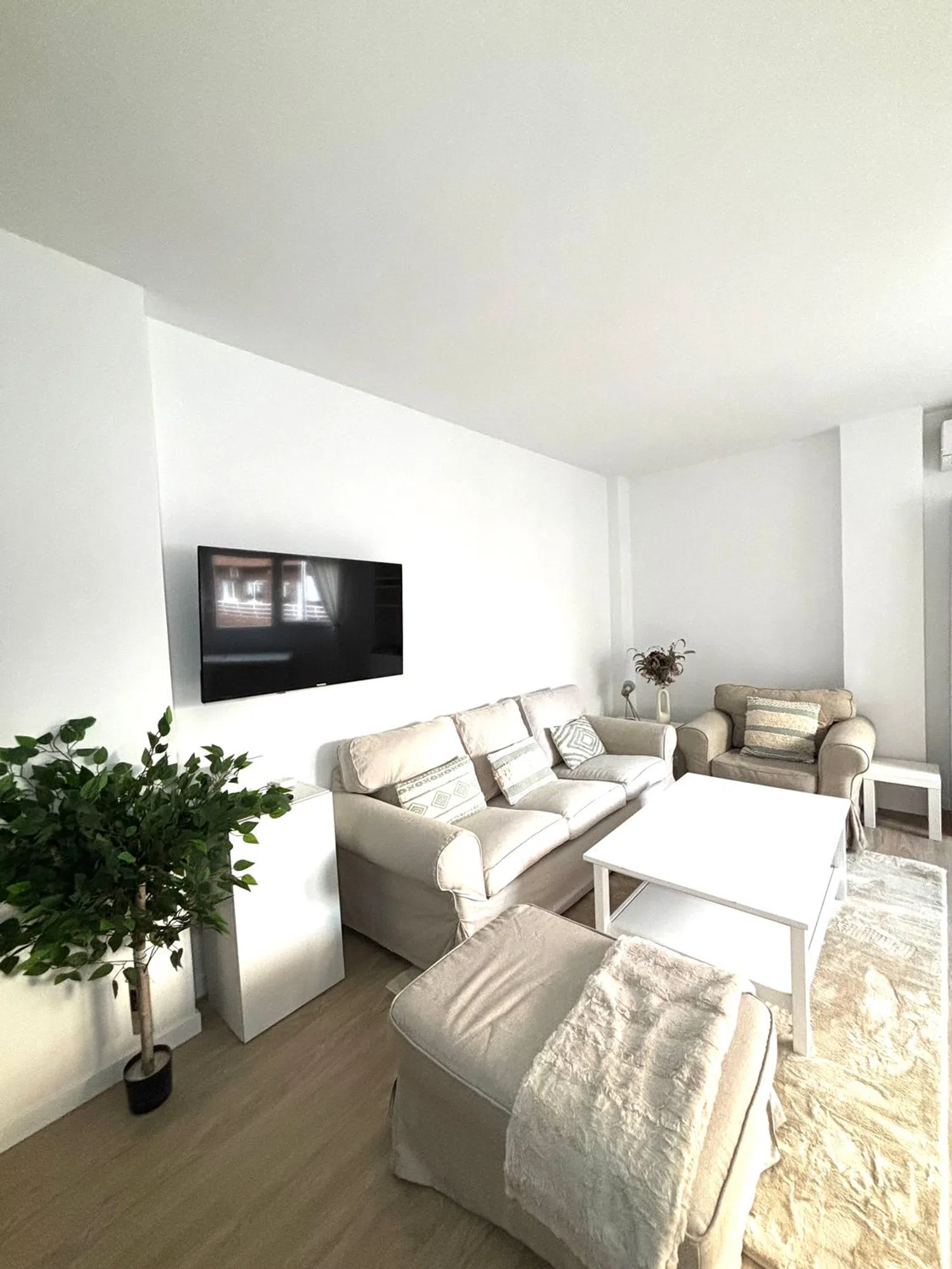 Piso en calle de Almansa, 65