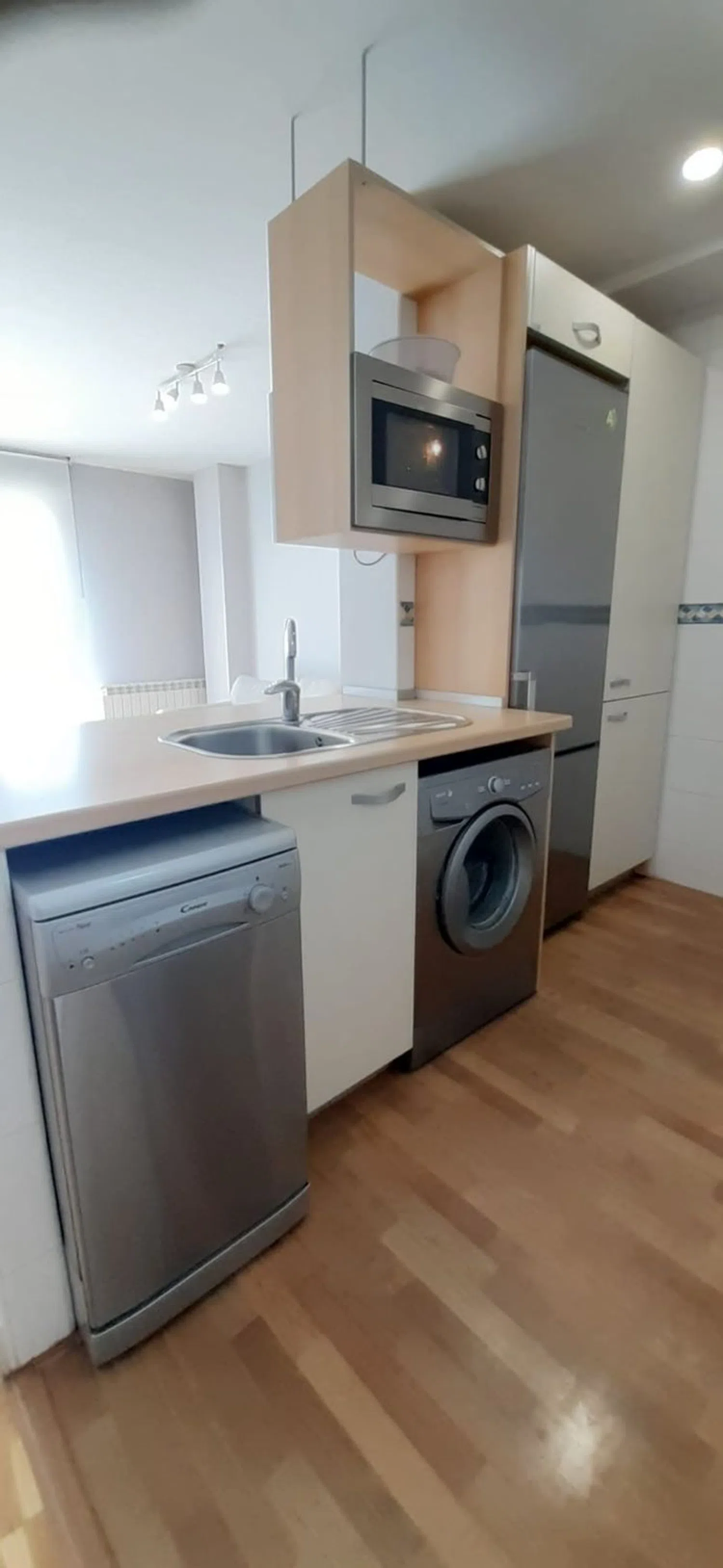 Piso en Barrio Guindalera - Foto 3