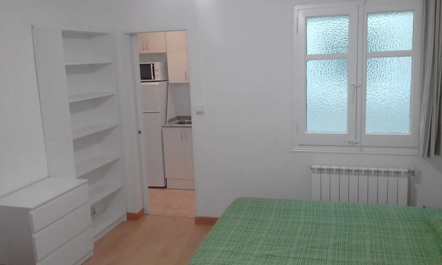 Estudio en calle de la Mare de Déu del Coll, 61 - Foto 2