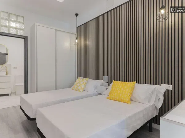 Estudio en Calle de Fra Joan de Monzó, En Corts - Foto 1
