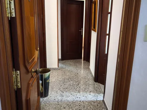 Piso en calle Poeta Manuel Benítez Carrasco, 59