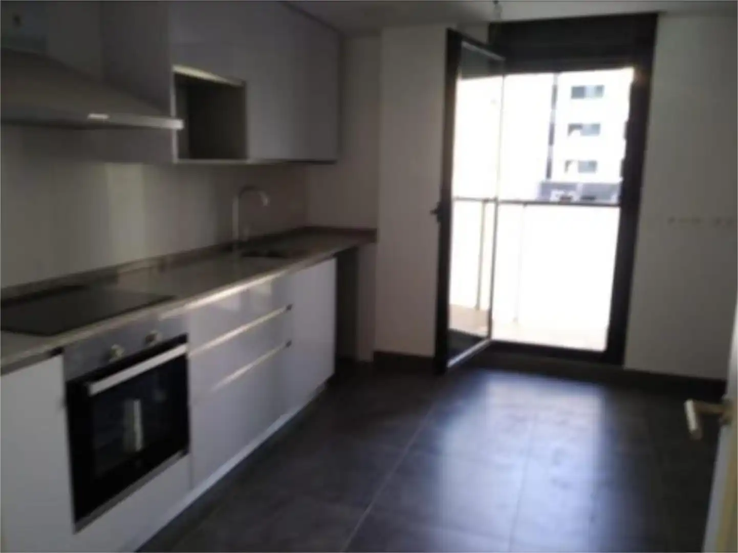 Piso en  Prolongacion Avenida de Manolete 18 - Foto 2