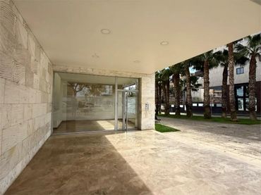 Piso en  Avenida Tío Pepe 0 - Foto 1