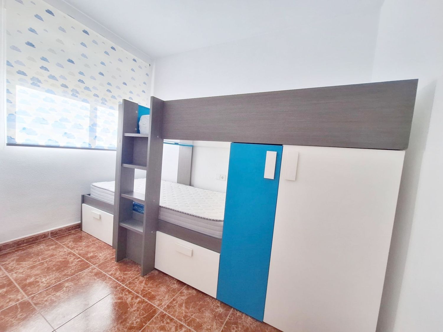 Piso en calle Acropolis, 31 - Foto 12