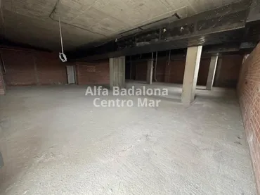Local comercial en Badalona - Foto 10