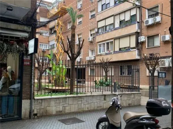 Piso en Calle Felipe II, 17 - Foto 1