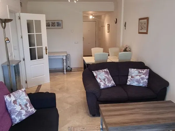 Piso en calle del Granate, 1