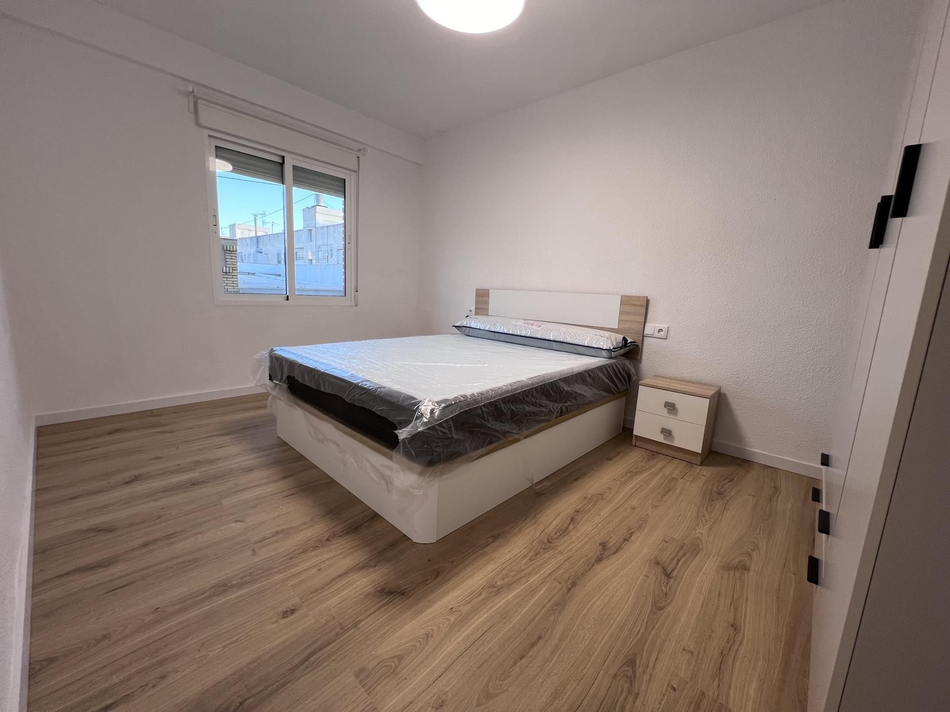 Piso en  Calle Escritor Ruiz Aguilera 2 - Foto 12