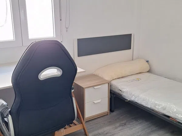 Piso en Calle de José Andreu Alabarta, 29, Sant Isidre - Foto 2