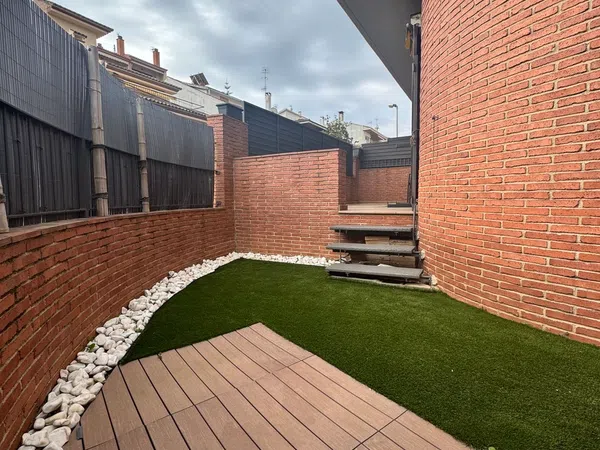 Piso en Calle de l'Abat Oliba, 33 - Foto 1