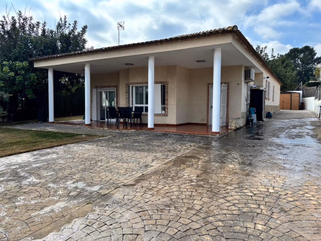 Piso en  Carrer 1 90