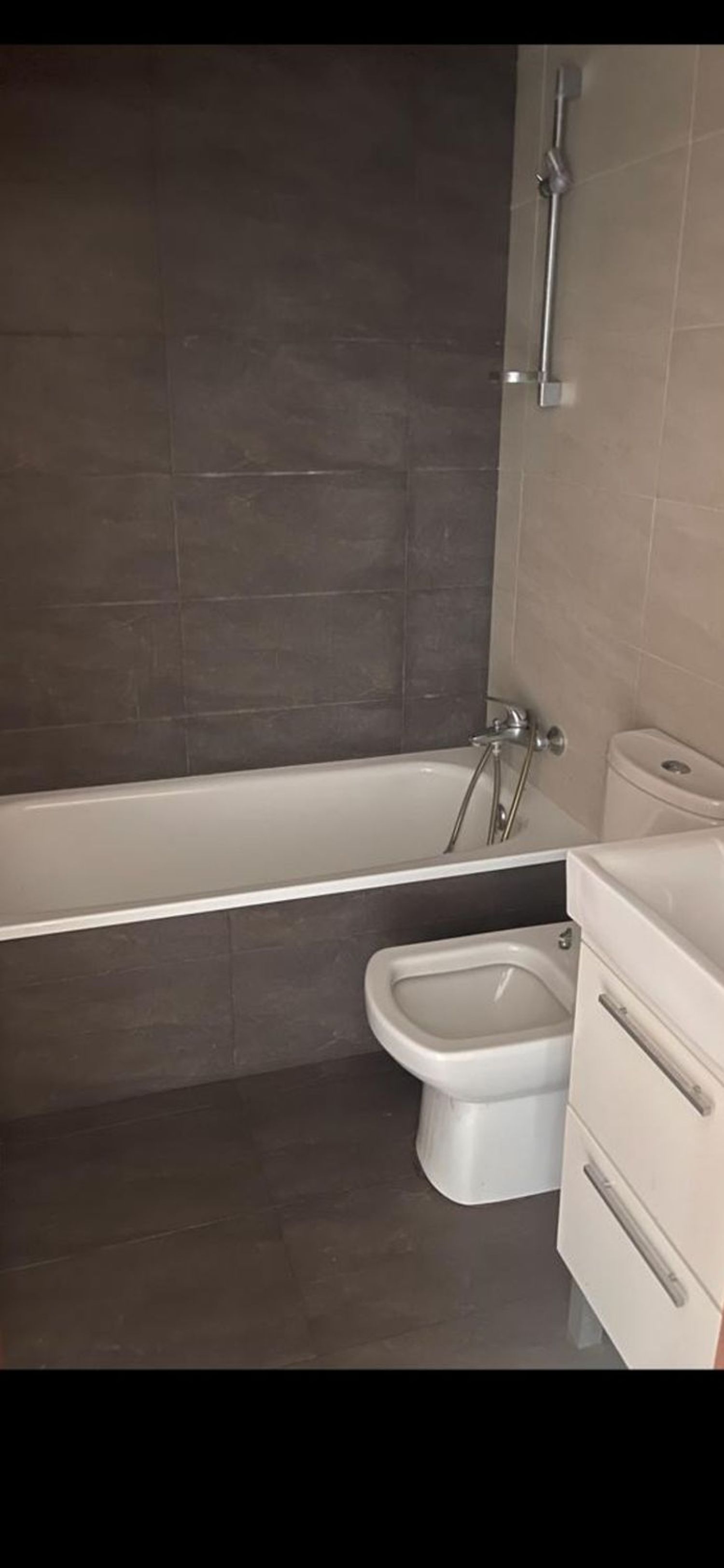 Alquiler de piso en Zaidín - Foto 1
