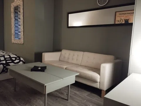Estudio en avenida Granvia de L'Hospitalet, 13