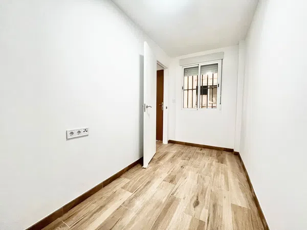 Piso en Calle del Doctor Nicasi Benlloch, El Calvari - Foto 9