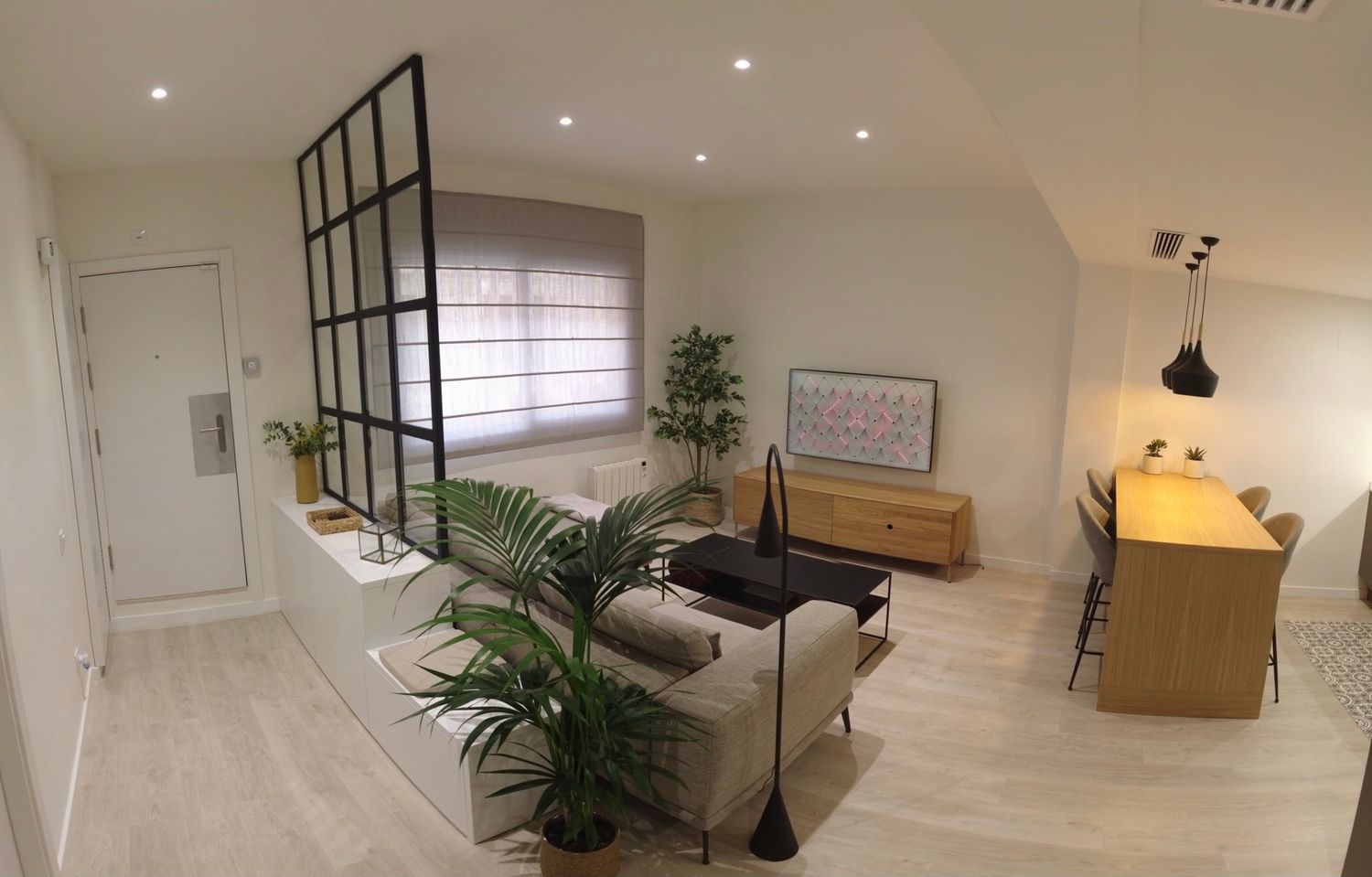 Piso en Barrio Sants - Foto 1