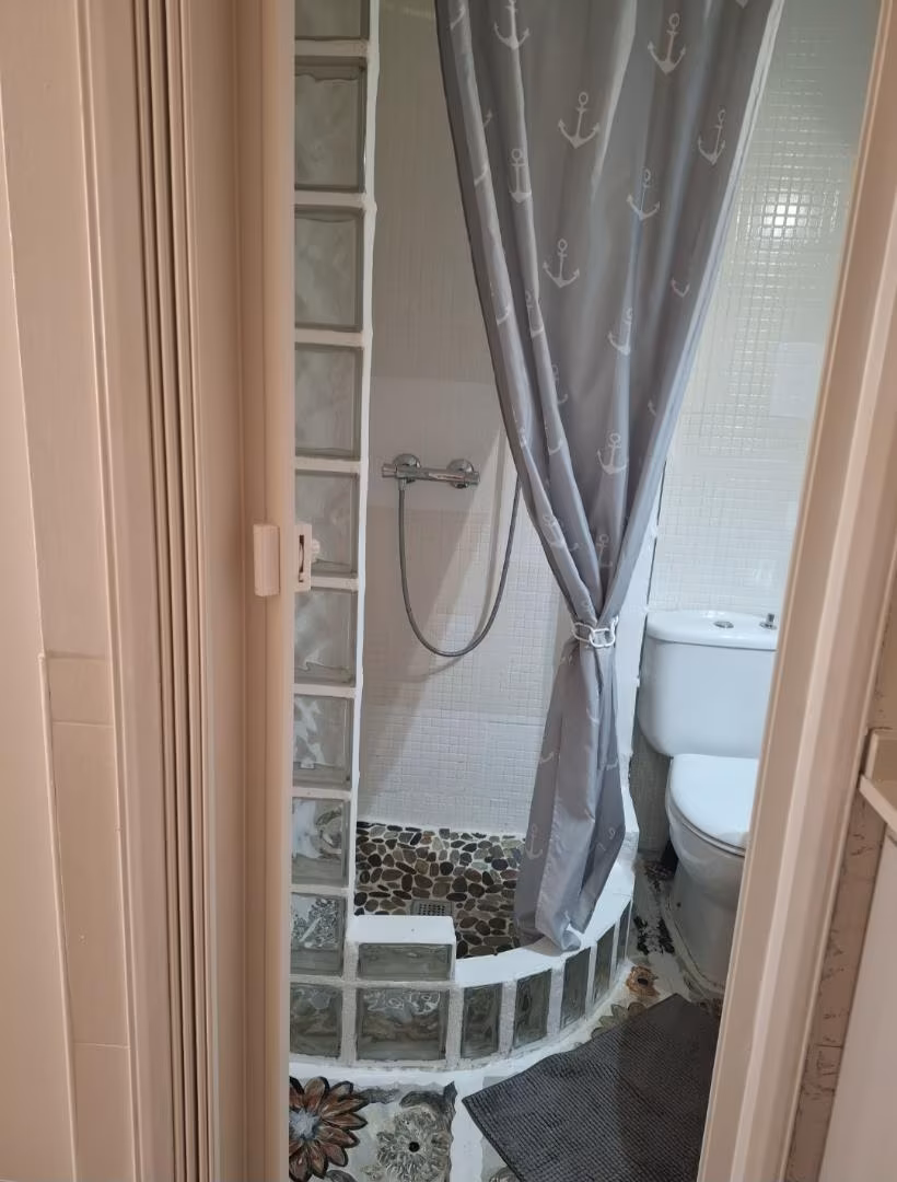 Estudio en  Carrer Sol Naixent 18 - Foto 9