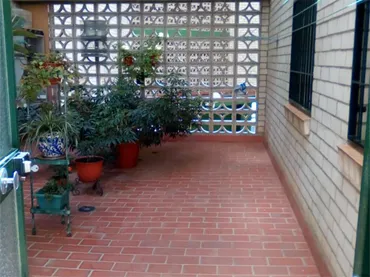 Piso en  Plaza Pintor Isidoro Marín 4 - Foto 23