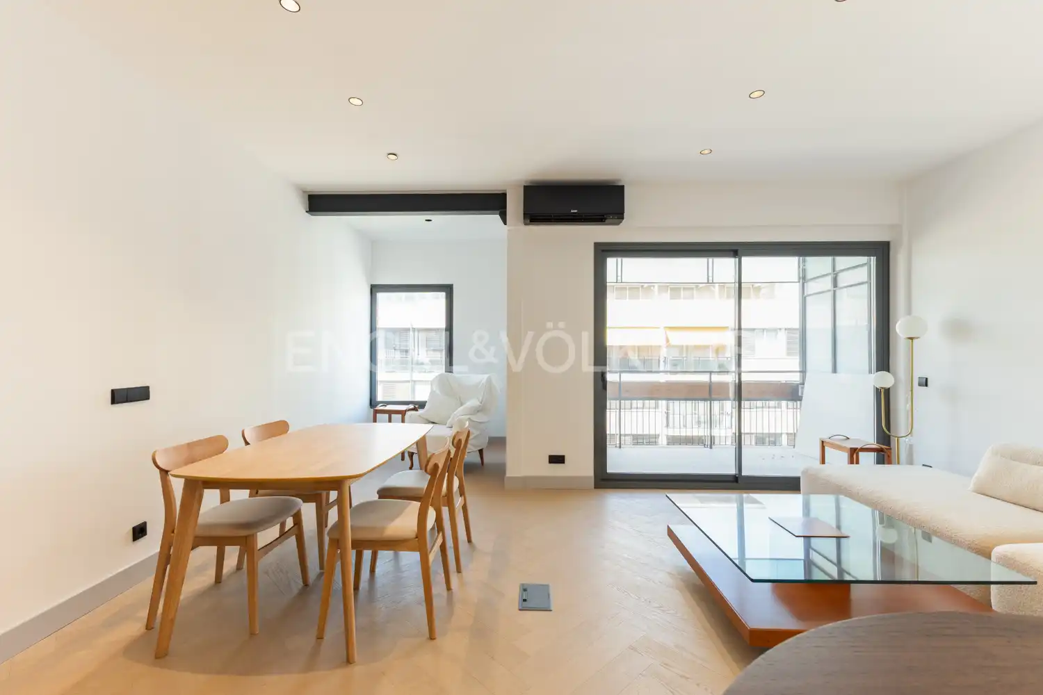 Piso en  C. del Poeta Querol - Foto 2