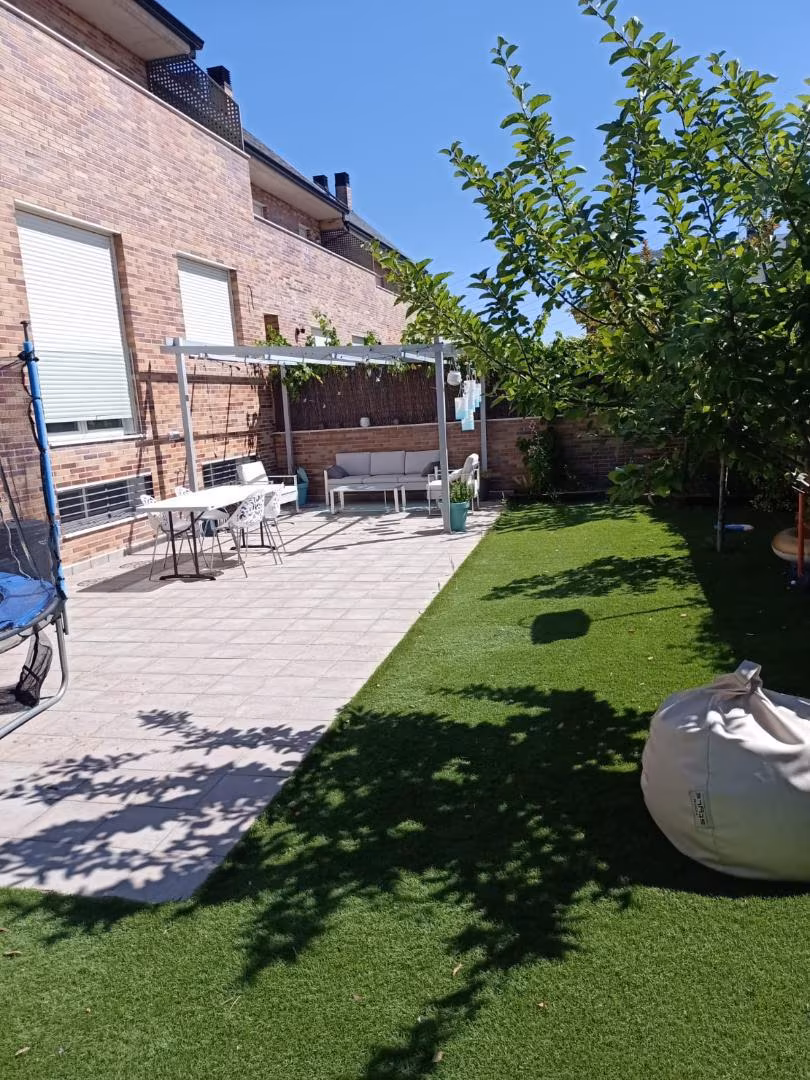 Chalet en  Calle Lakmé 6 - Foto 8