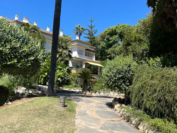 Dúplex en Hacienda Nagüeles I, Bulevar Ashmawi s/n, La Carolina-Guadalpín - Foto 3