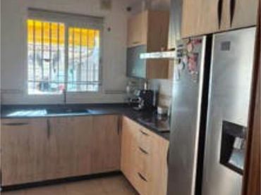 Chalet en zona el Almendral - Foto 4
