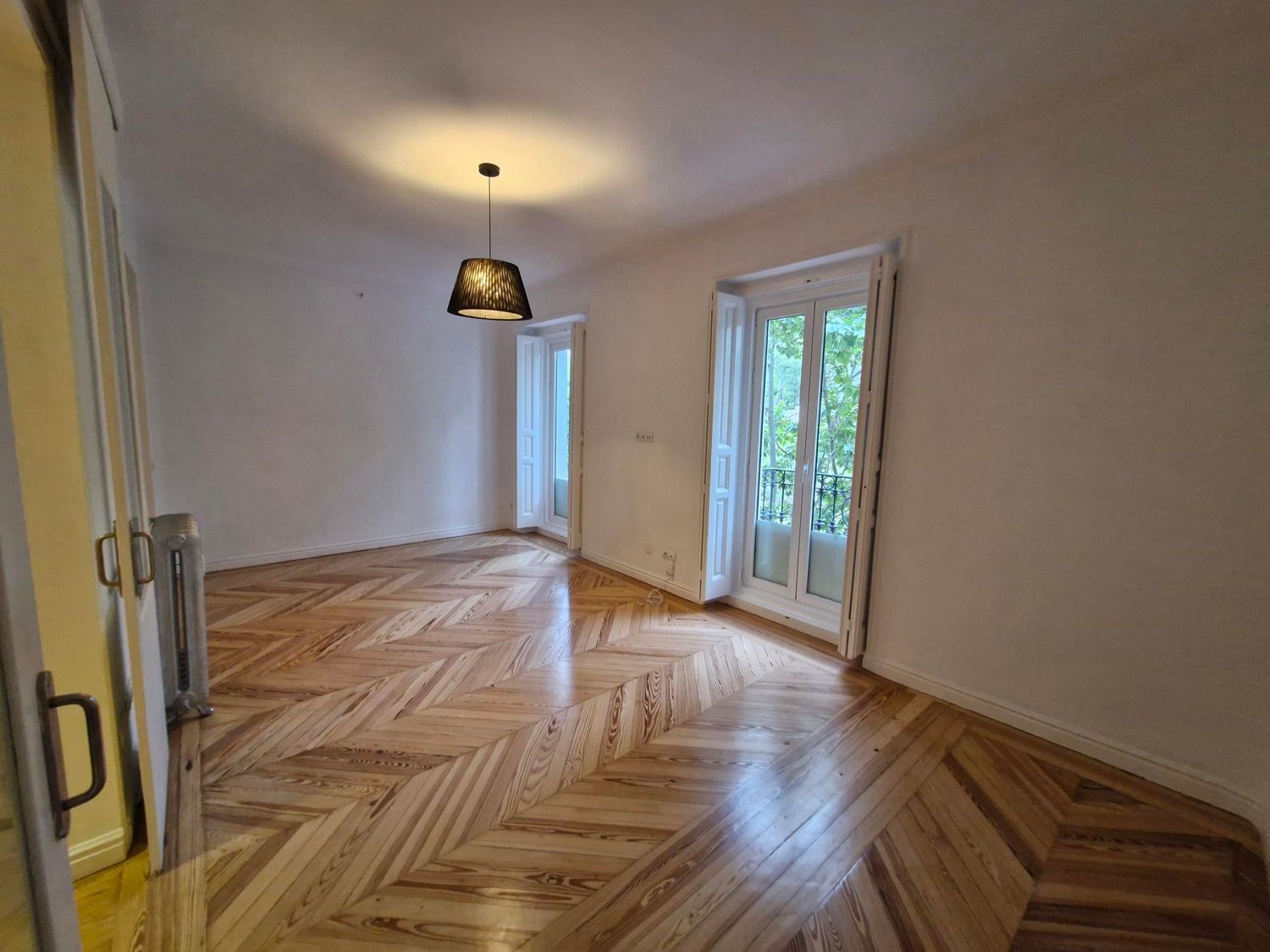 Piso en Calle de Alfonso XII, 58, Jerónimos - Foto 2