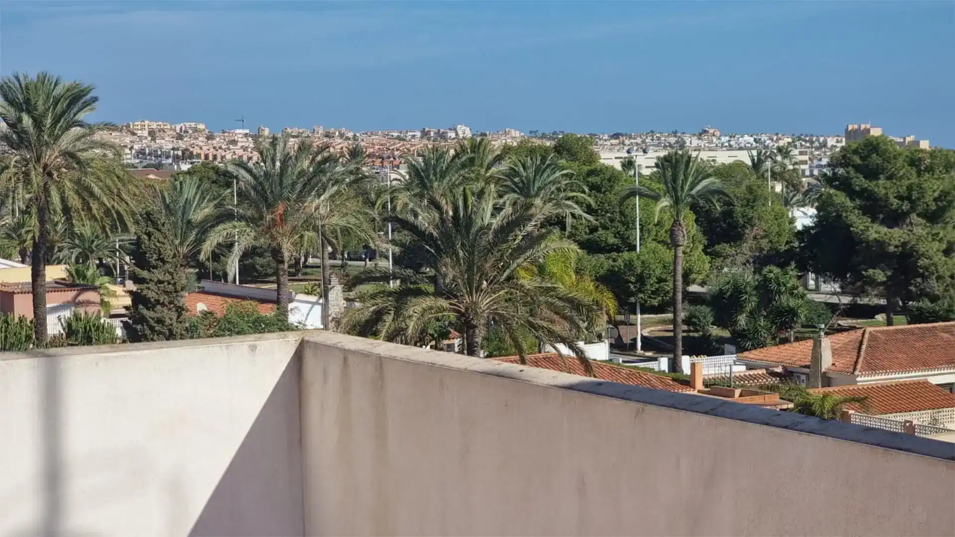 Apartamento en  Calle Los Emilios 61 - Foto 4