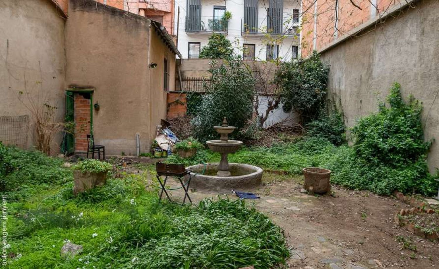 Casa o chalet independiente en Calle del Baró d'Esponellà, 20 - Foto 1