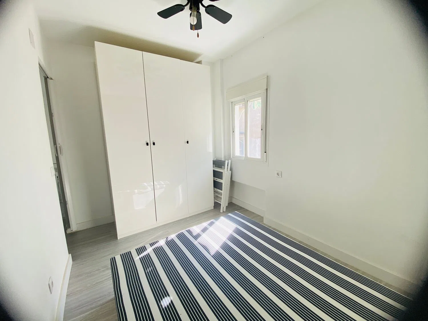 Piso en calle de la Laguna, 80 - Foto 6