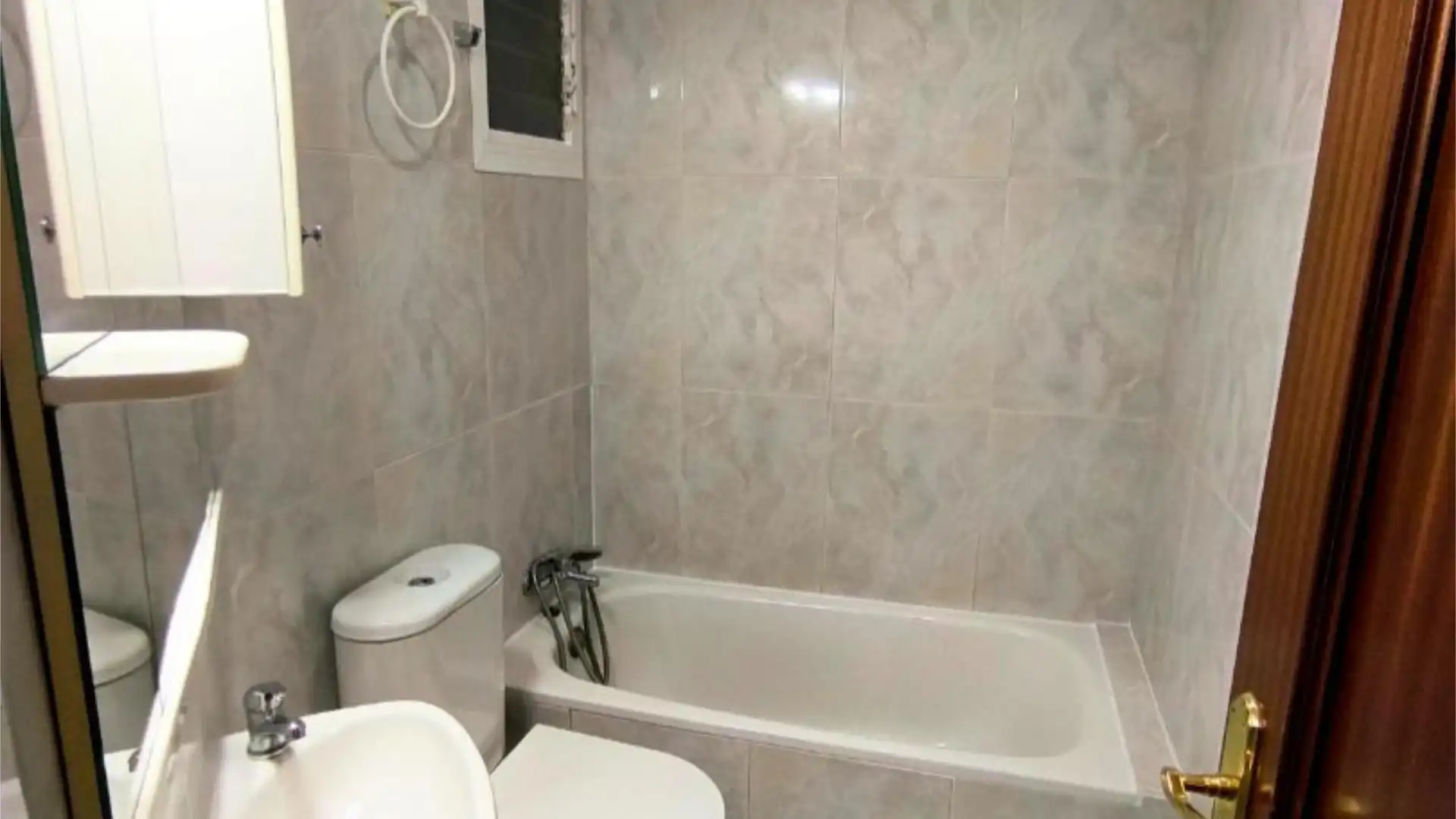 Piso en  Passeig Cristòfol Colom 26 - Foto 9