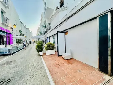 Local comercial en  Avenida de Julio Iglesias s/n - Foto 11