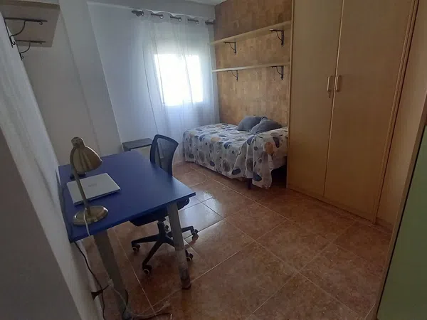 Piso en Otoño, 6