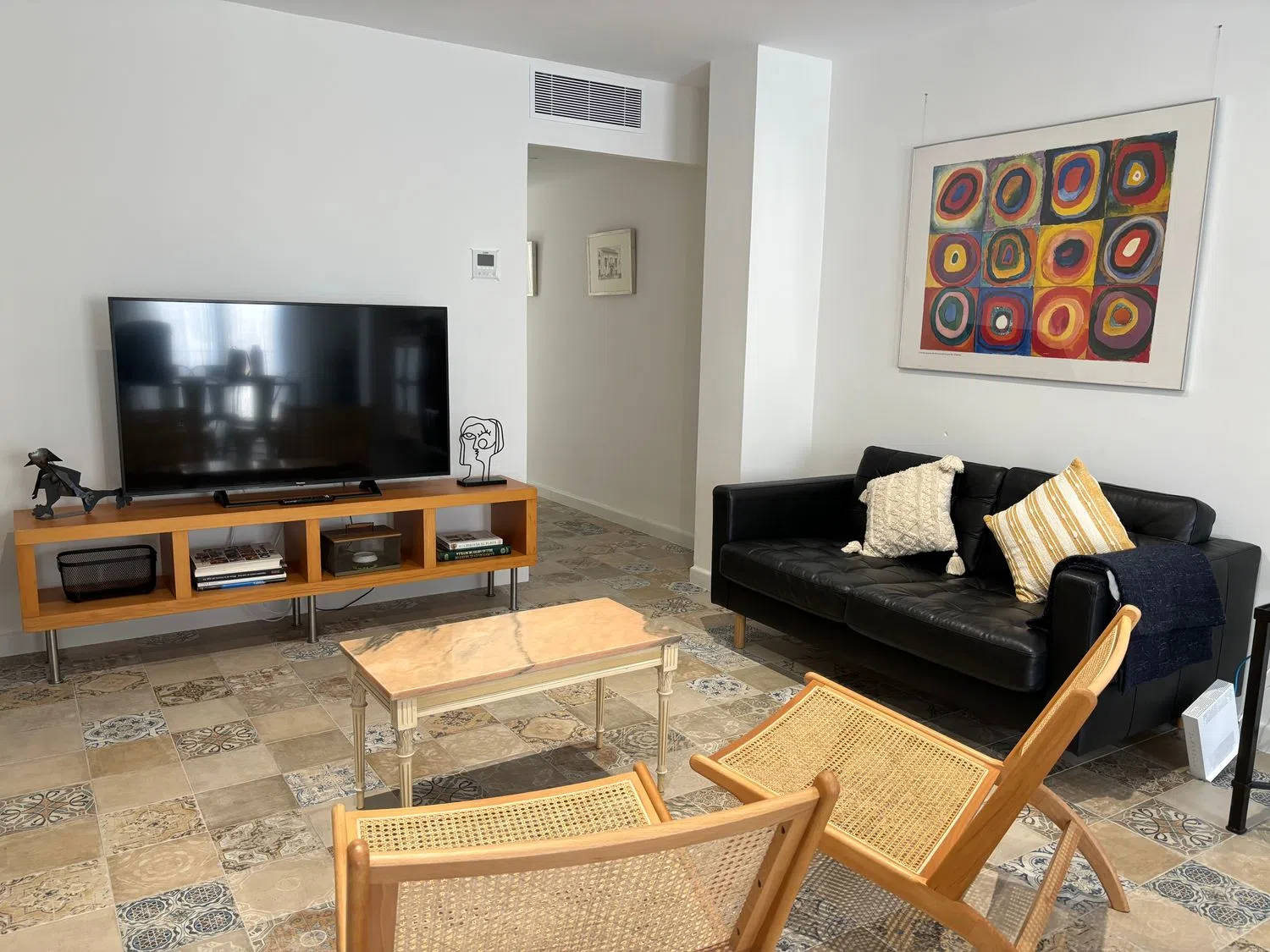 Piso en calle Rodrigo de Triana, 40 - Foto 1