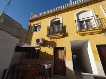 Casa adosada en Villafranca de Córdoba - Foto 1