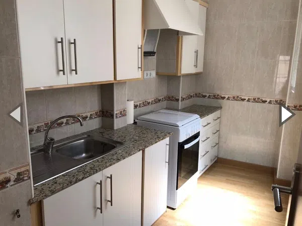 Estudio en plaza España, 1 a - Foto 3