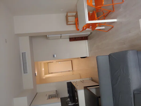 Estudio en calle de Andalucía, 6