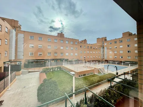 Piso en via Láctea, 3