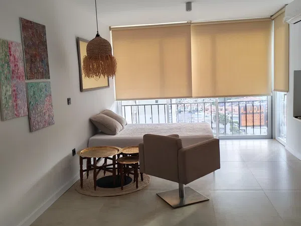Estudio en Calle Hermanos Álvarez Quintero, 3 - Foto 2