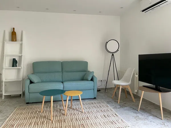 Estudio en calle del Amparo, 22