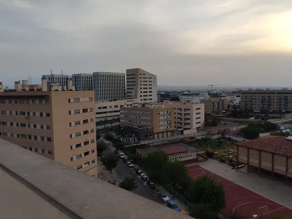 Piso en avenida de la Ilustración, 85 - Foto 4