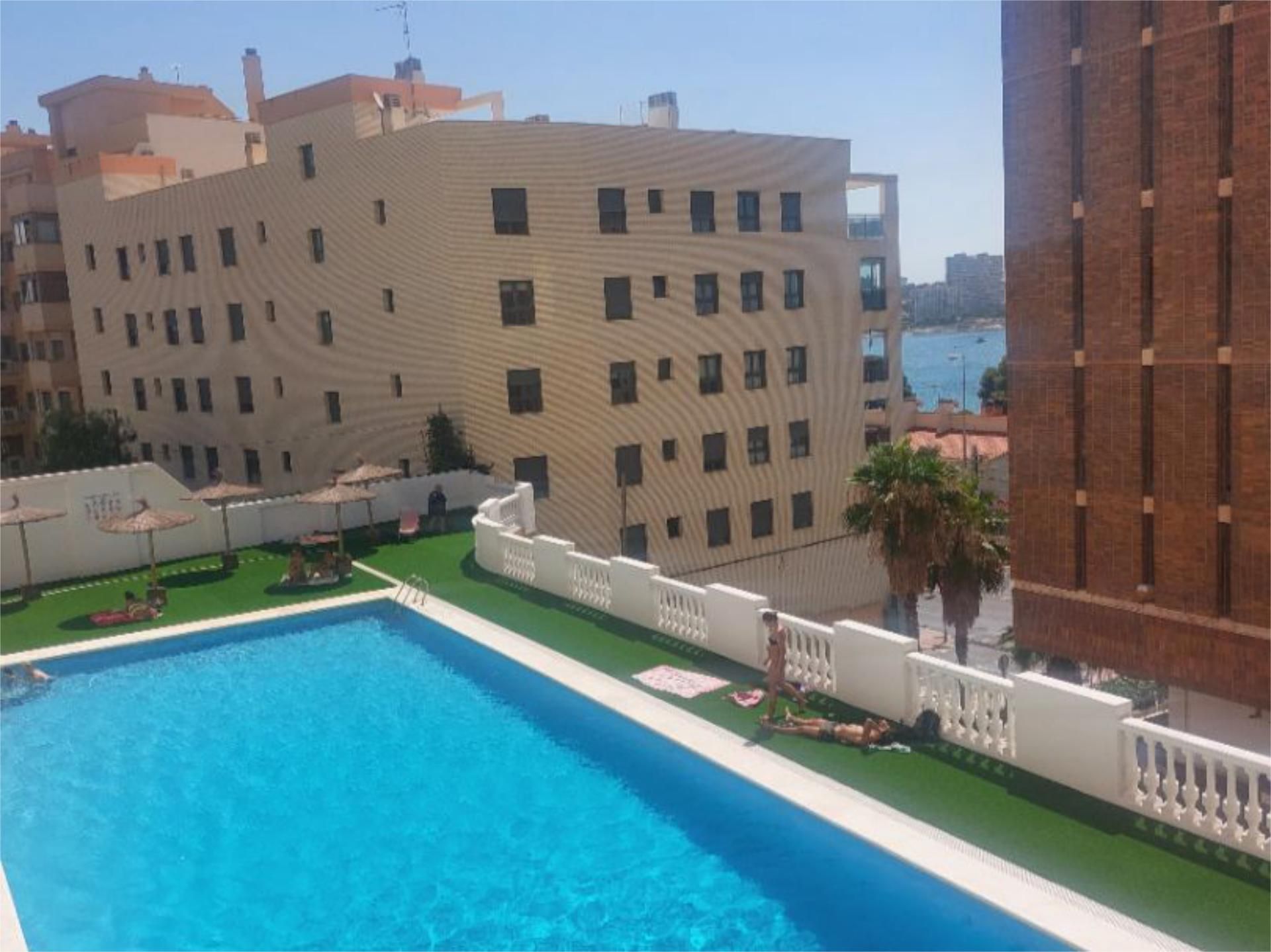 Piso en  Avenida de Villajoyosa 71 - Foto 1