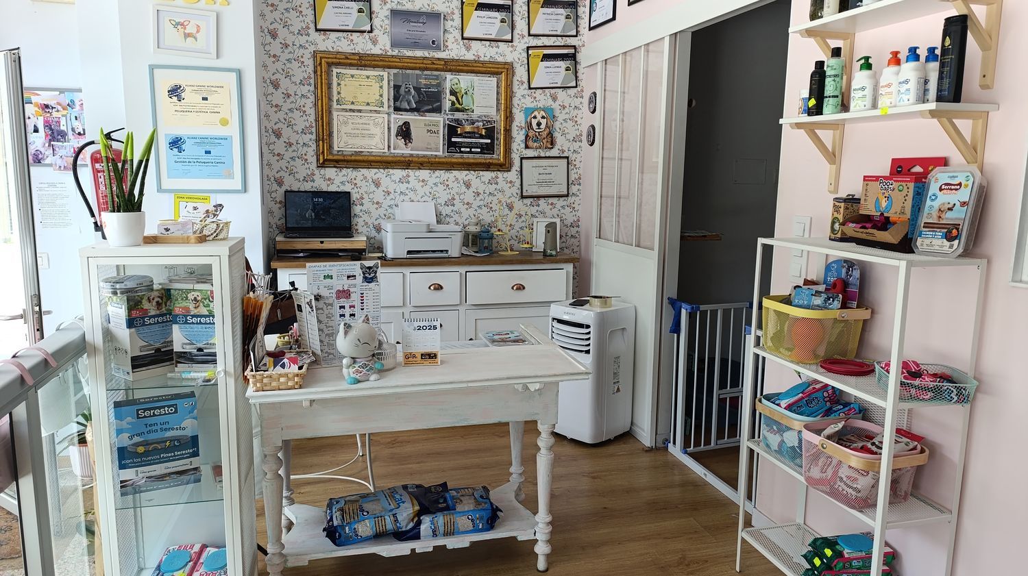 Local en Peluquería en Avenida Alcalde Gregorio Espino, 48, Casablanca - Calvario - Foto 3