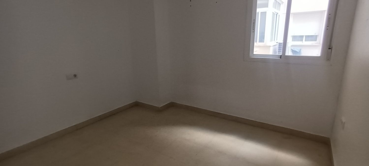 Piso en Calle Escritora Josefina Aldecoa, 3, El Consul - El Romeral - Foto 17