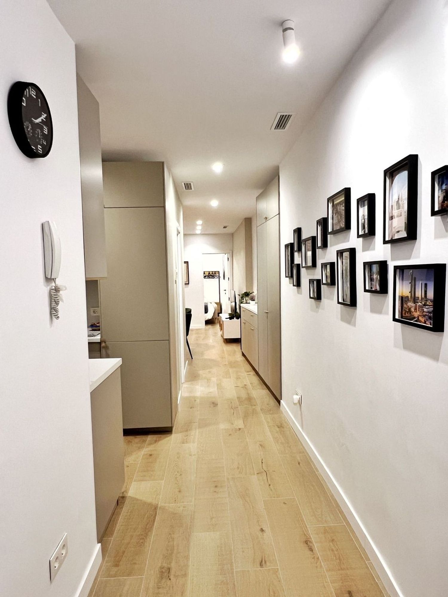 Piso en calle de San Bernardo, 28 - Foto 1